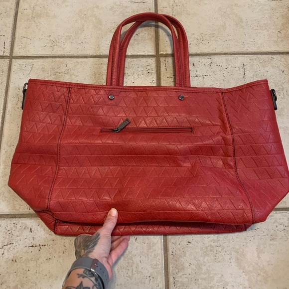 Bright Red PU Leather Geometric Pattern Tote Bag Satchel - Spacious Interior - Picture 2 of 15